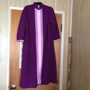 Vintage Velour Robe Styled by Saybury Womens Small Housecoat Half Zip Purple
